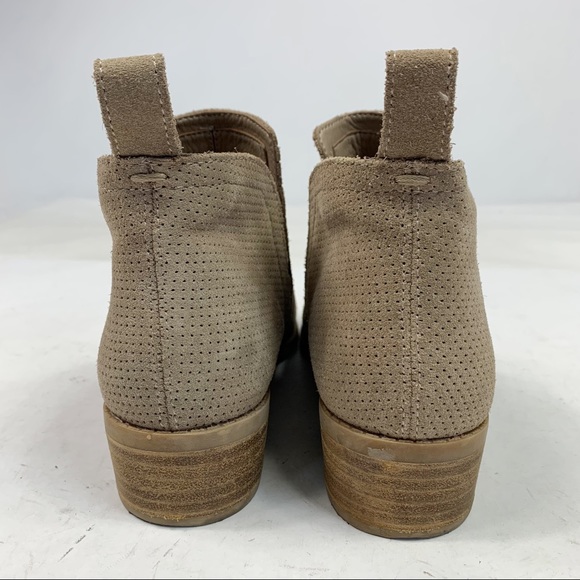 Dolce Vita Beige Perforated Suede Leather Low Heel Ankle Boots Women’s Size 7.5 - Picture 9 of 11